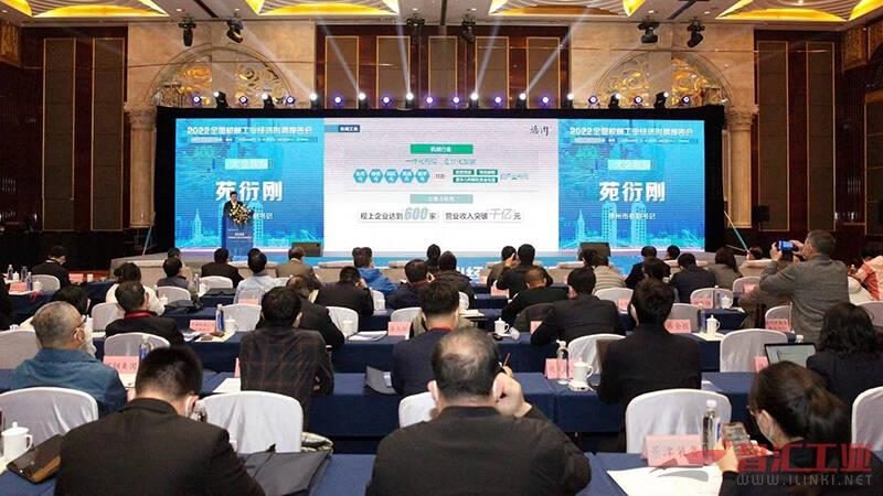 揭秘二手工业机器人：性价比背后的考量因素